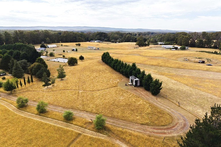 Vacation Rentals (Australia, Korweinguboora, Victoria)