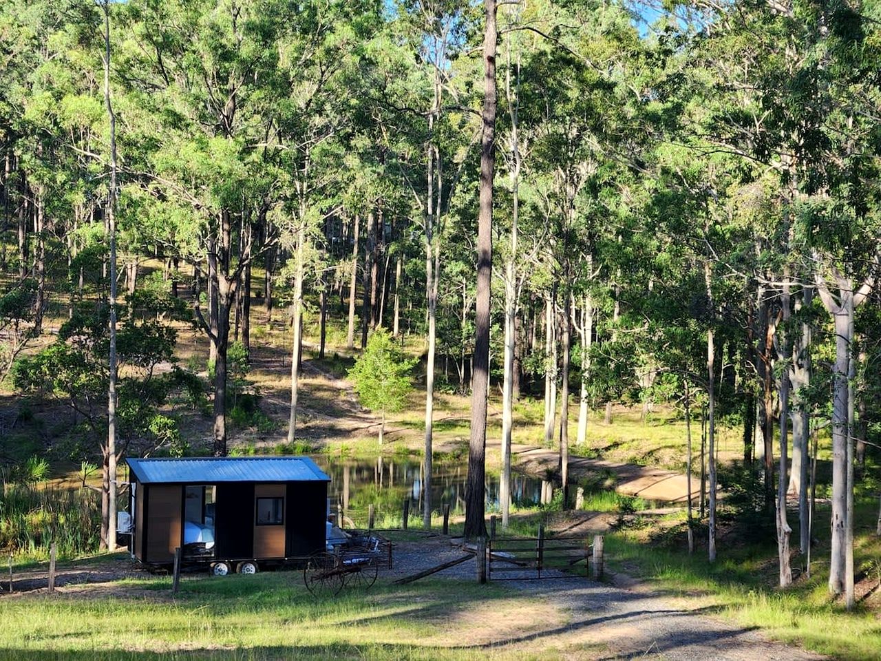 Tiny Houses (Australia, Girvan, New South Wales)