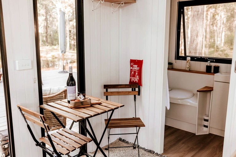 Tiny Houses (Australia, Girvan, New South Wales)