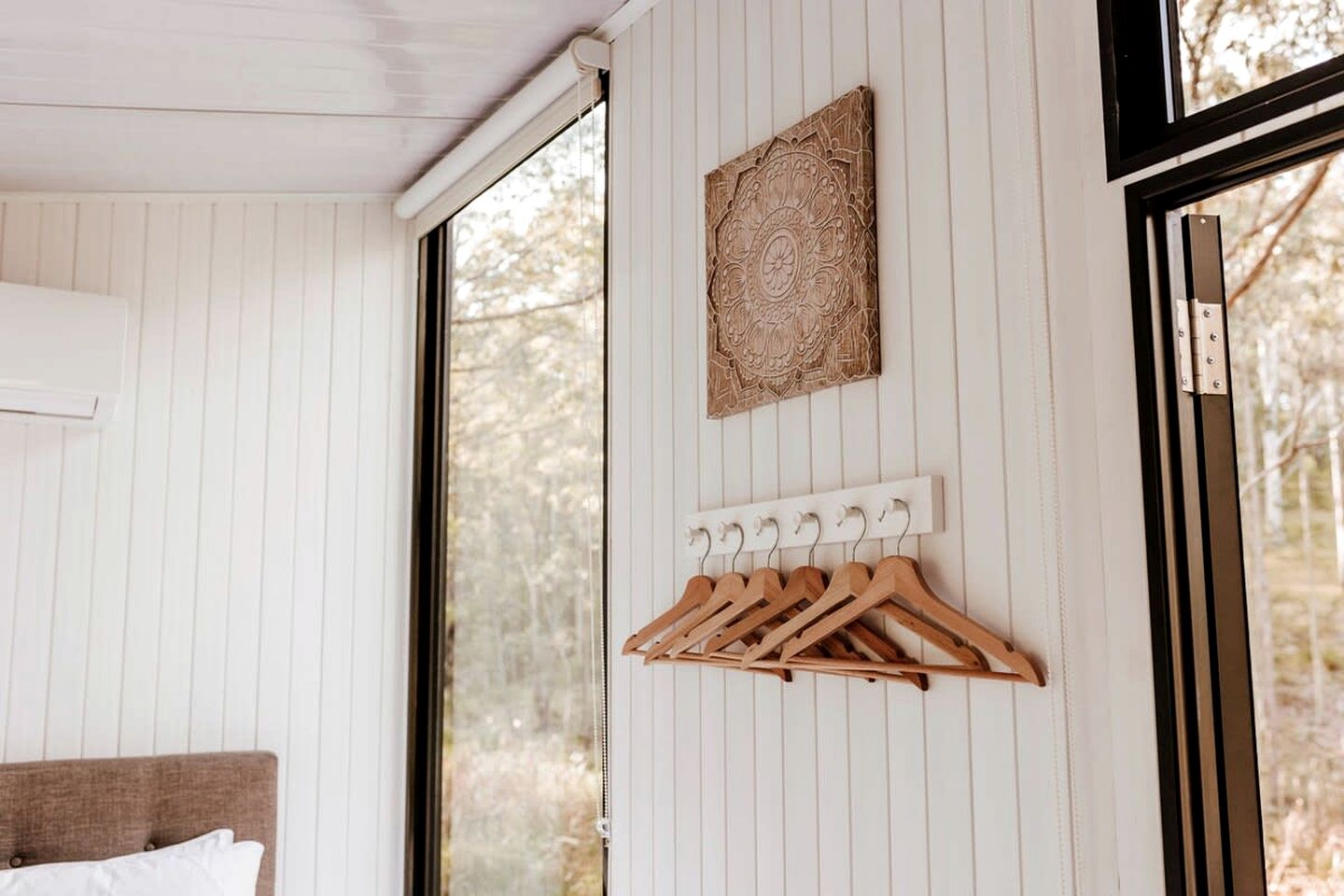 Luxury Tiny House with Firepit, Barbecue and Outdoor Bathtub in New South Wales, Australia