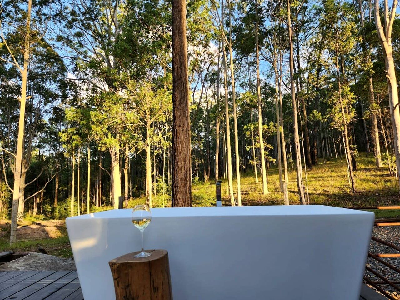 Luxury Tiny House with Firepit, Barbecue and Outdoor Bathtub in New South Wales, Australia