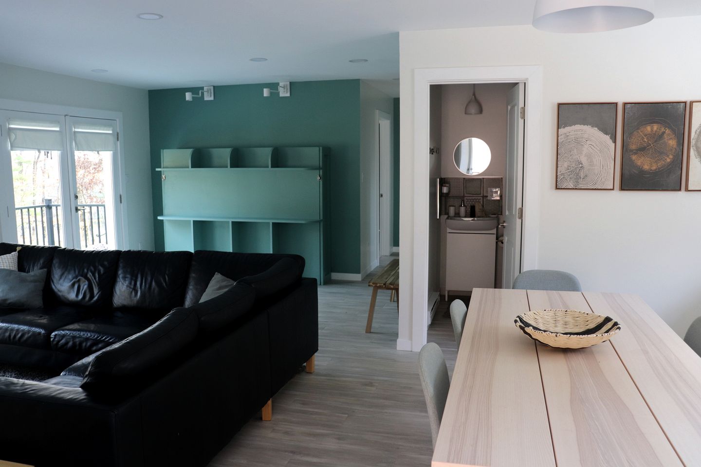 Luxury Tiny House Glamping Getaway: Book Your Escape in Benton, Pennsylvania in Style