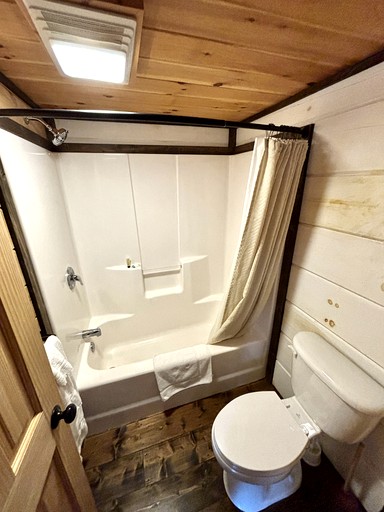 Tiny Houses (United States of America, Sevierville, Tennessee)