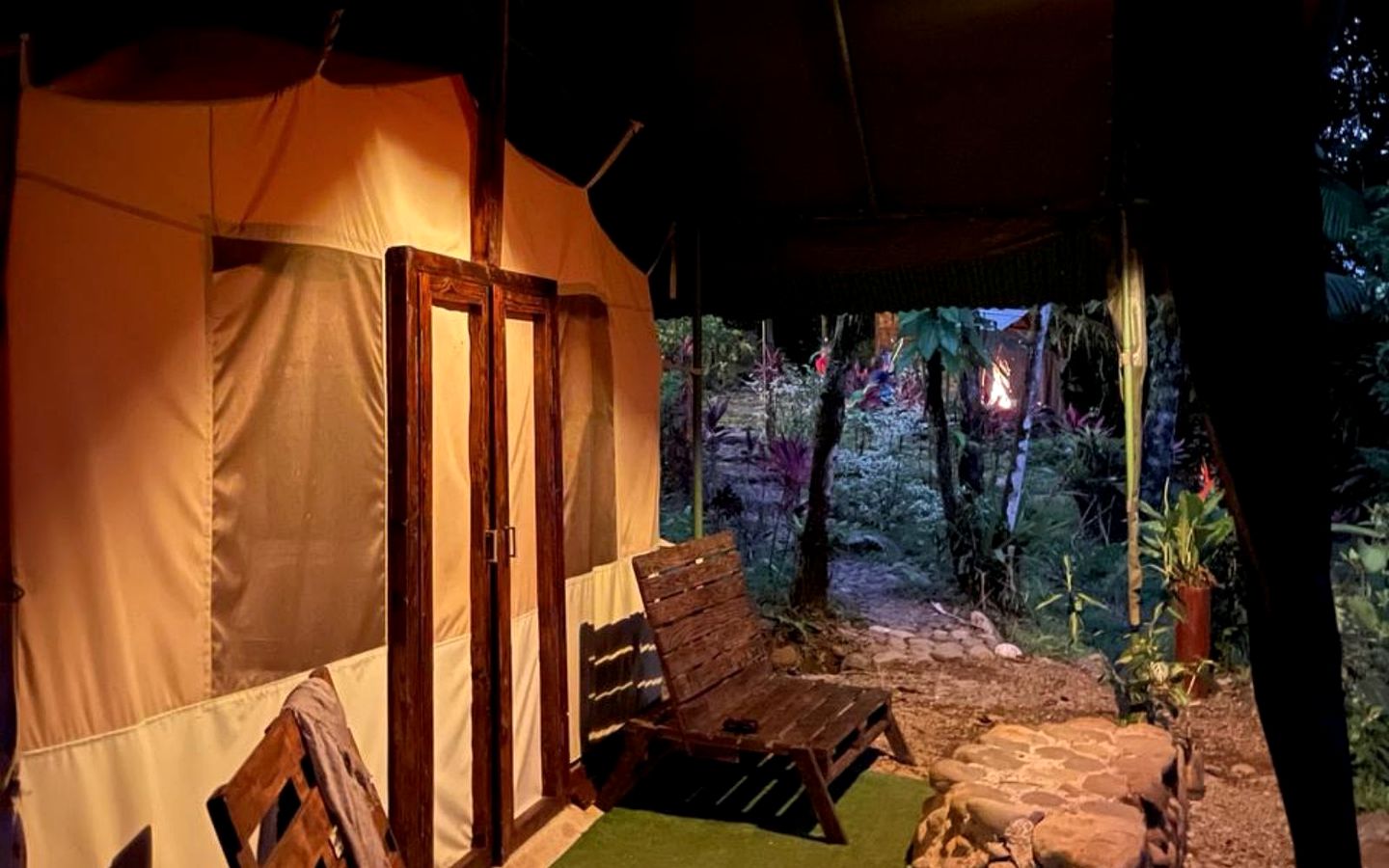 Luxury Under Canvas: Glamping Tent in Costa Rica's Natural Paradise