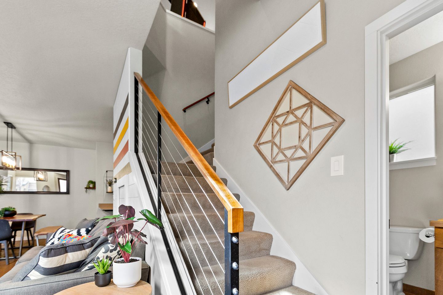 The Pendleton – Walkable / Arcade Loft / Modern in Eugene, OR
