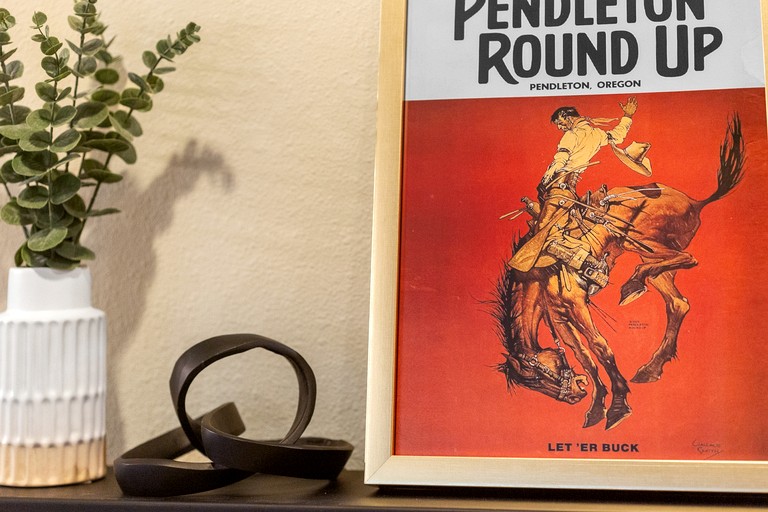 Cabins (United States of America, Eugene, Oregon)