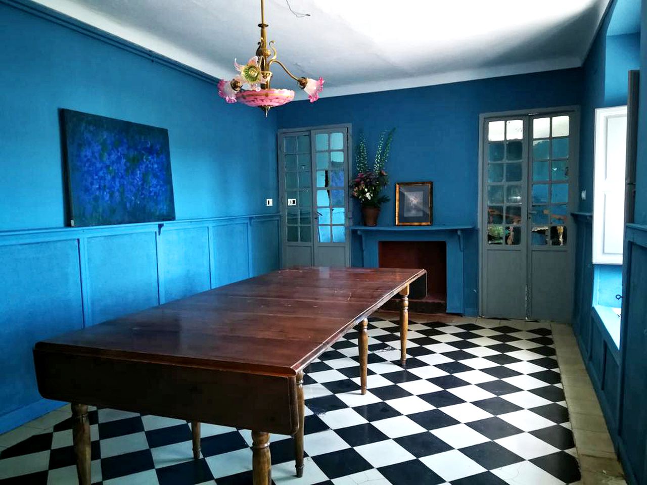 Luxury Vacation Rental with a Cozy Fireplace near Granada, Spain