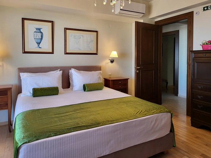 Vacation Rentals (Greece, Chersonisos, Crete)