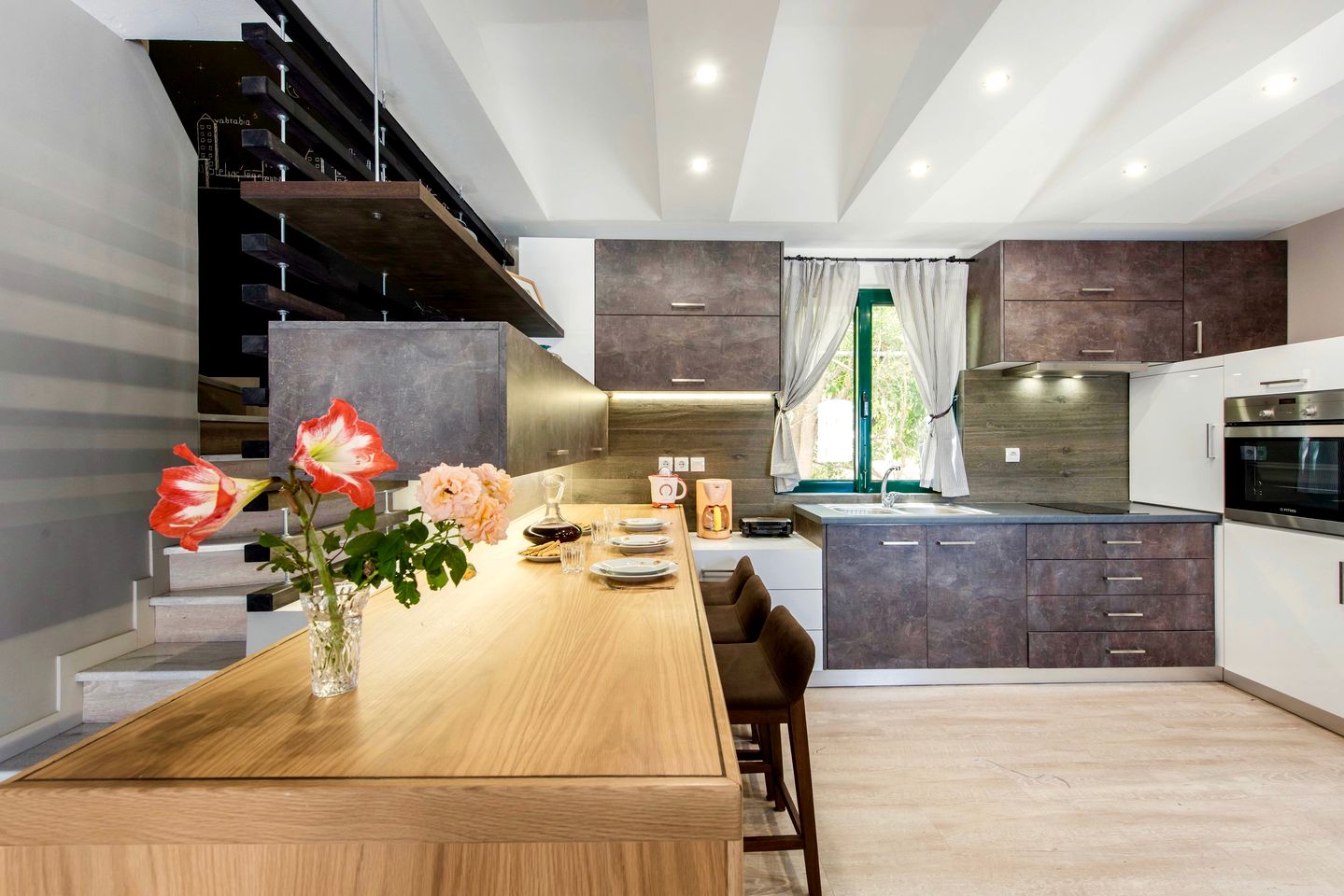 Beautiful Private Villa for a Sublime Greek Vacation