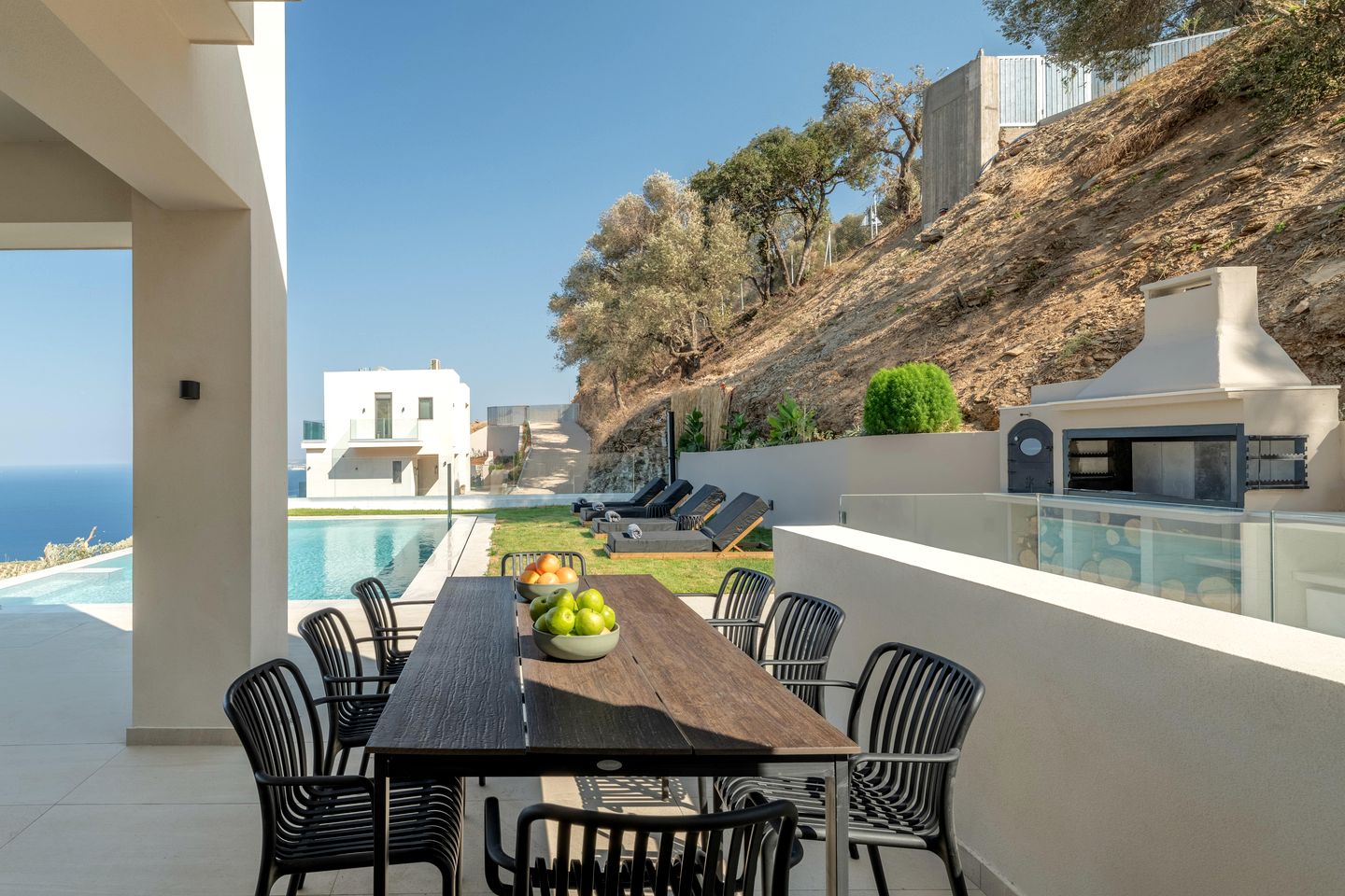 Modern 4-Bedroom Villa with Private Pool & Sea Views in Rodia, Crete