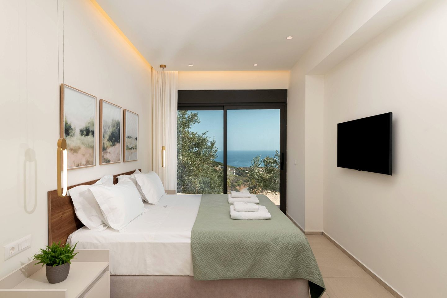 Luxurious Villa with Private Pool and Sea Views near Rhodia, Rhodes