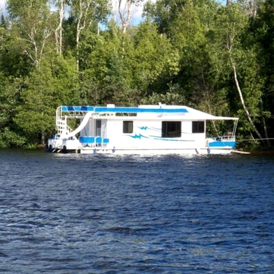 Boats (United States of America, Babbitt, Minnesota)