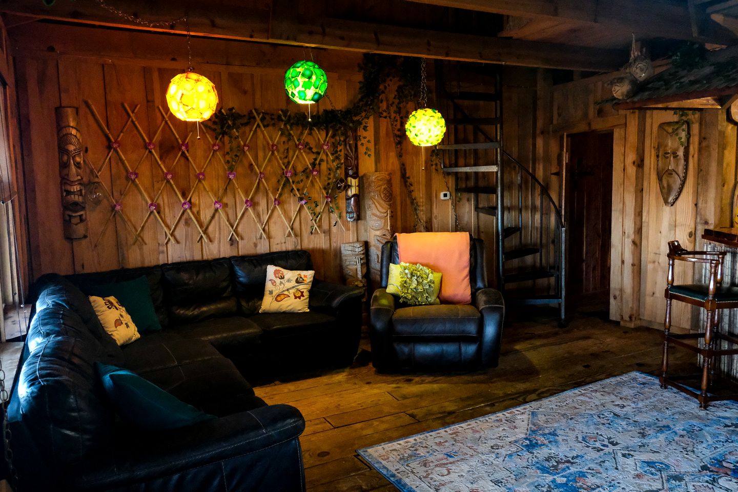 Luxury in the Wild: Family Glamping Cabin Getaway in Texas