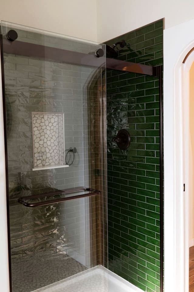 Luxurious and Carbon Neutral Hobbit House with Private Hot Tub in Springvale, Maine, Perfect for a Relaxing Weekend Getaway