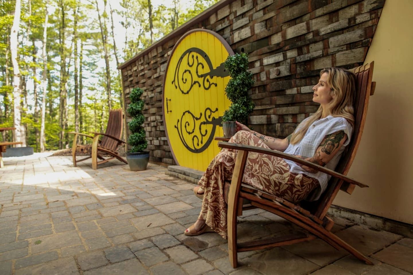 Charming Luxury Hobbit House with Private Hot Tub in Tranquil Woodlands on Littlefield Pond in Springvale, Maine