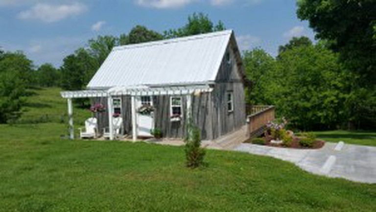 Cottages (Indian Mound, Tennessee, United States)