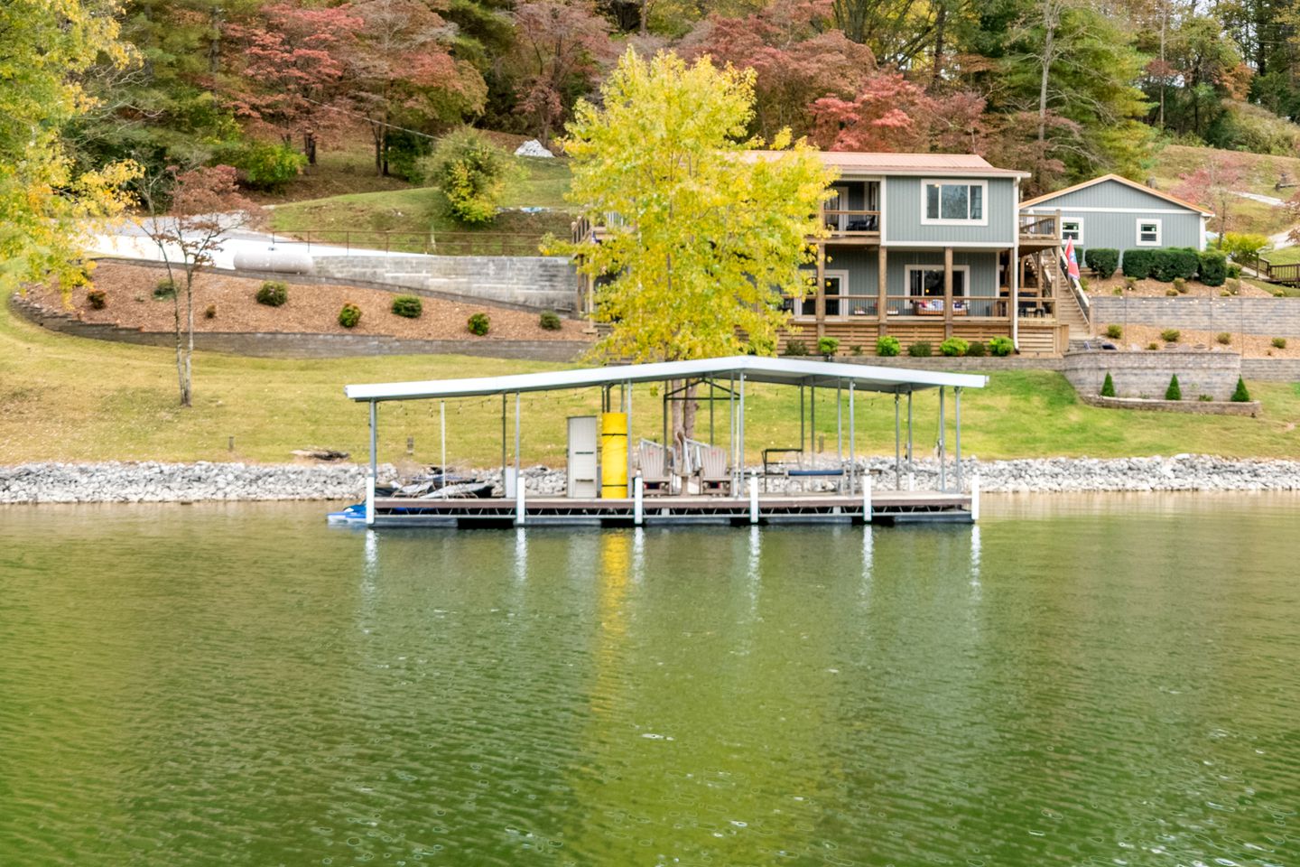 Lynchburg's Best-Kept Secret: A Unique Rental with Private Dock and Open Water Views