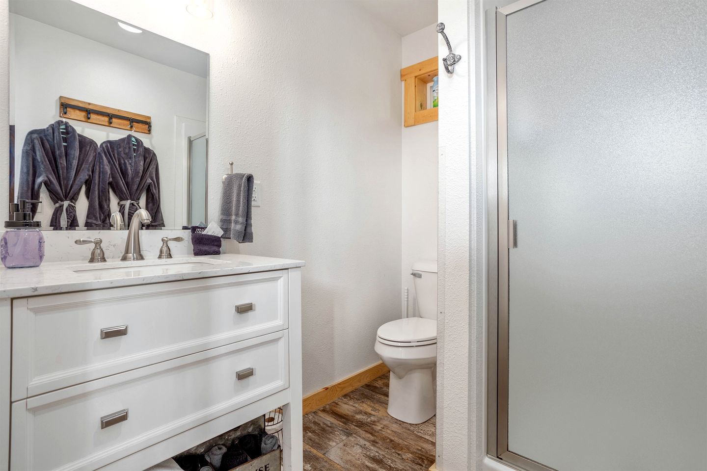 Tranquil Lynden Accommodation Ideal for Glamping near Bellingham, Washington