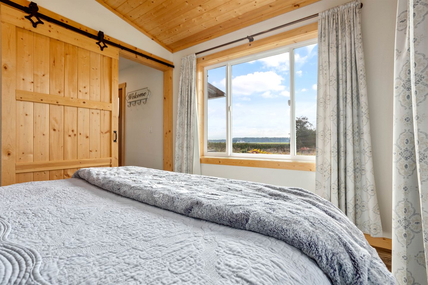 Tranquil Lynden Accommodation Ideal for Glamping near Bellingham, Washington