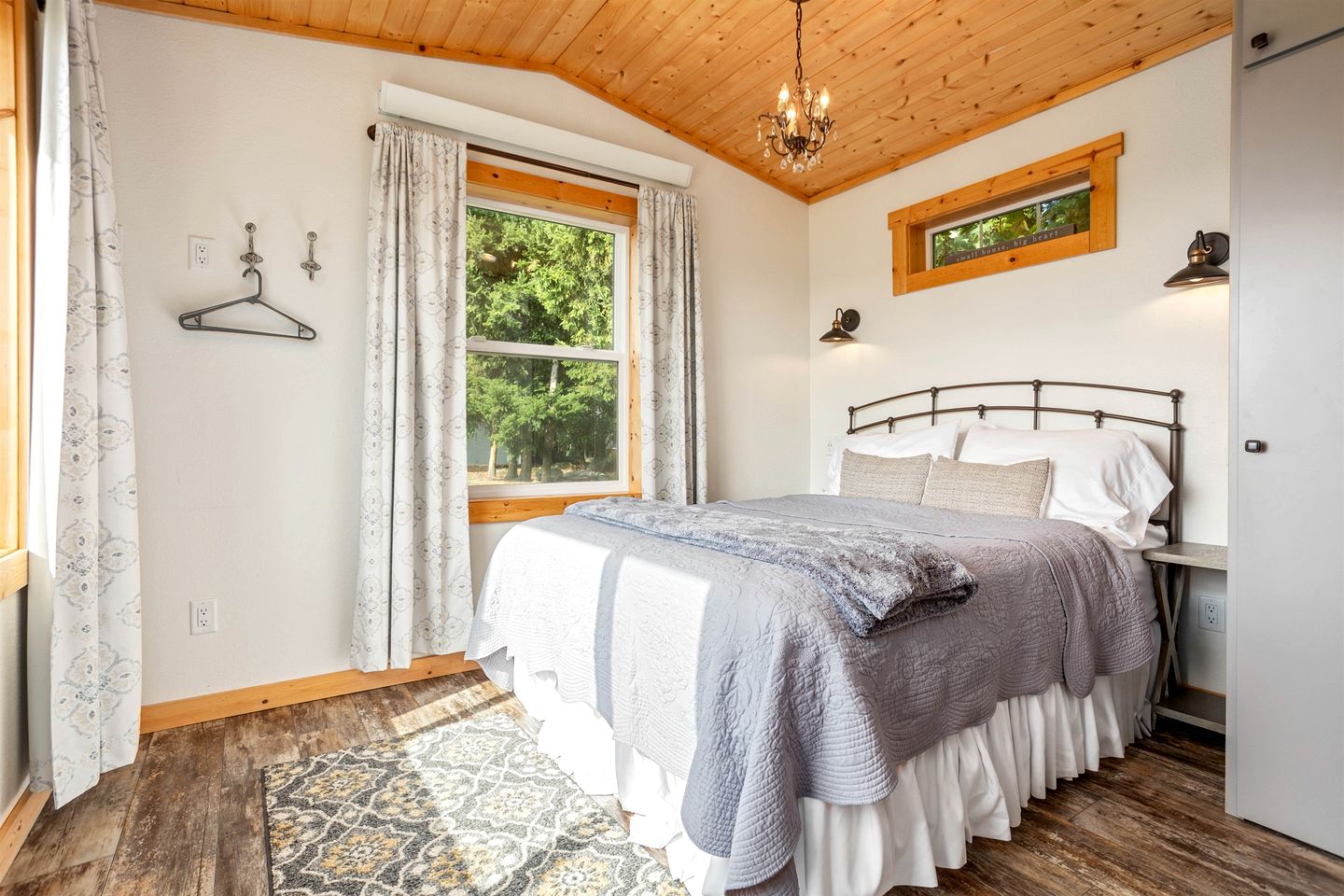 Tranquil Lynden Accommodation Ideal for Glamping near Bellingham, Washington