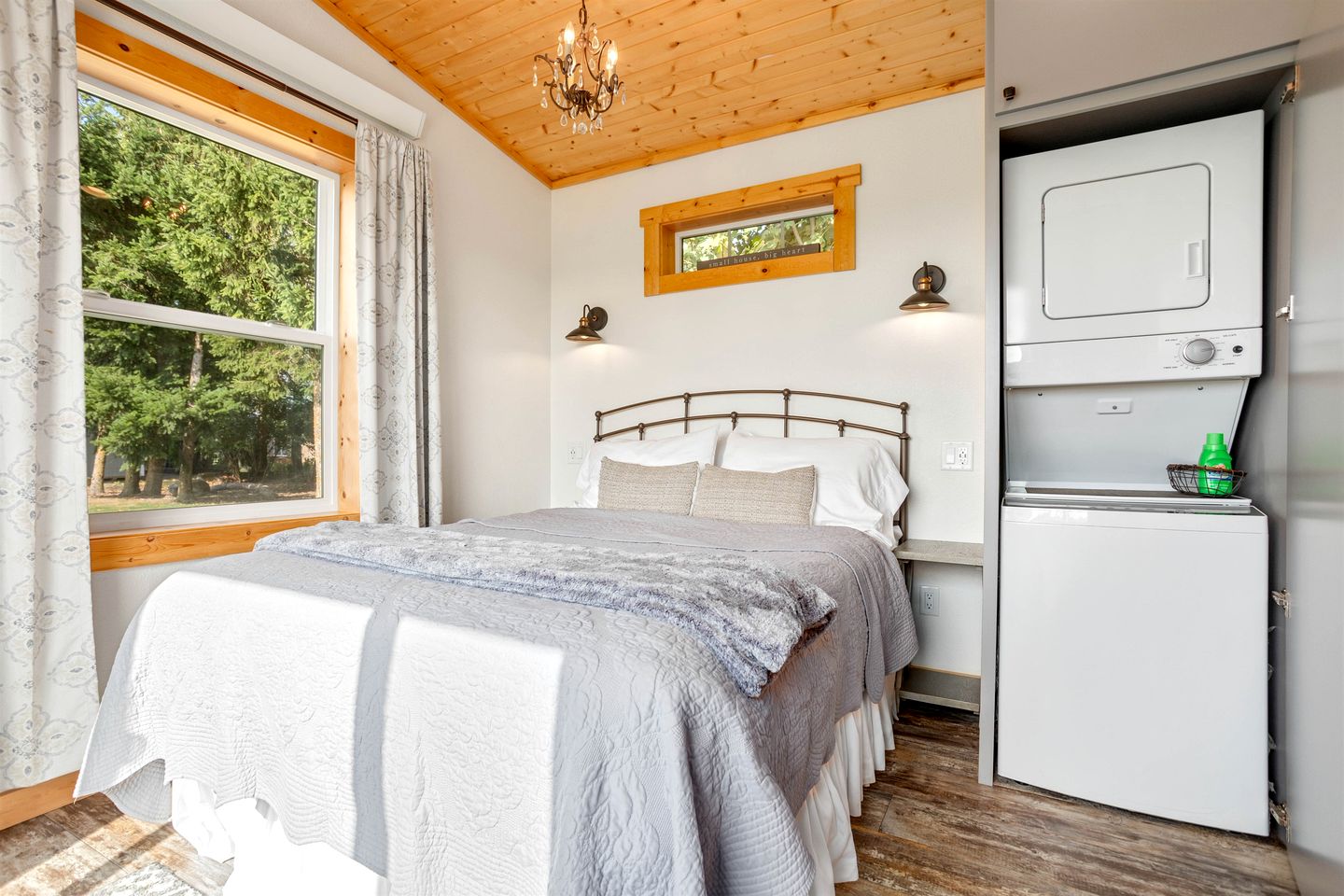 Tranquil Lynden Accommodation Ideal for Glamping near Bellingham, Washington