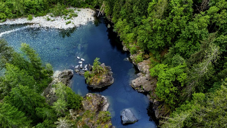 Quaint Cabin with Lofted Interior in British Columbia | Cabins (Nanaimo, British Columbia, Canada)