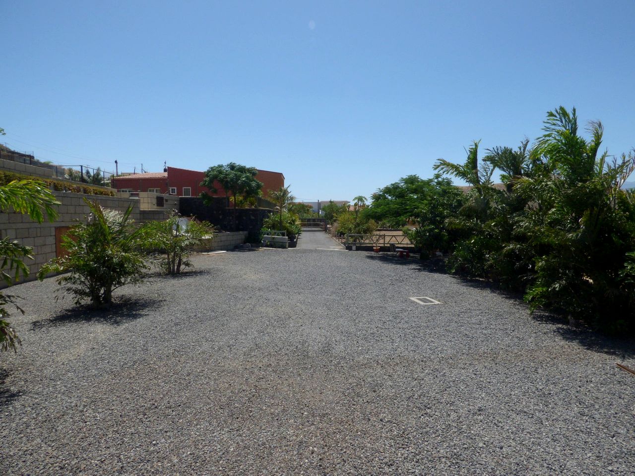 Modern Eco-Friendly Cave Stay with Stargazing & Organic Gardens near La Laguna, Canary Islands