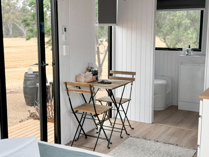 Tiny Houses (Australia, Dubbo, New South Wales)