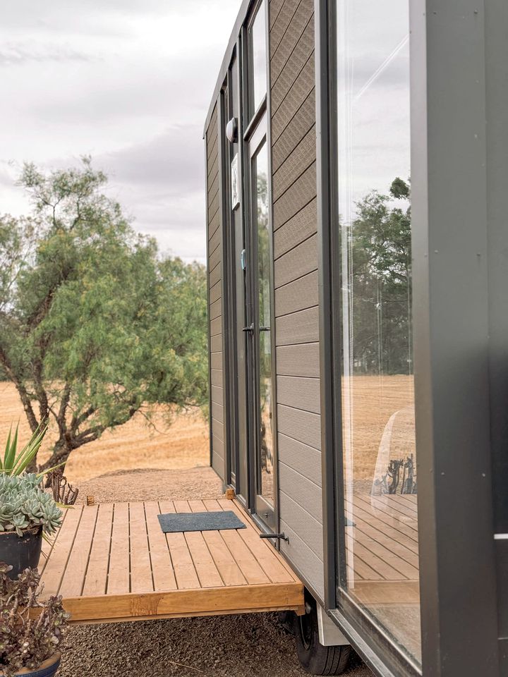 Luxurious Tiny House with Incredible River Views and Perfect for Outdoor Activities in New South Wales, Australia