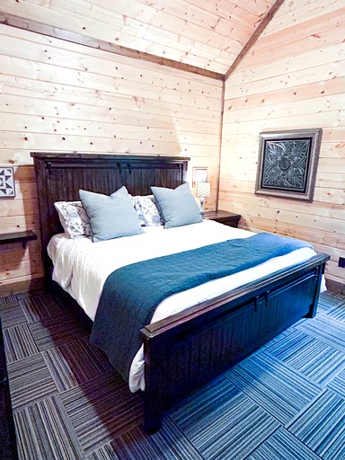 Cabins (United States of America, Hochatow, Oklahoma)