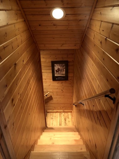 Log Cabins (United States of America, --, Montana)