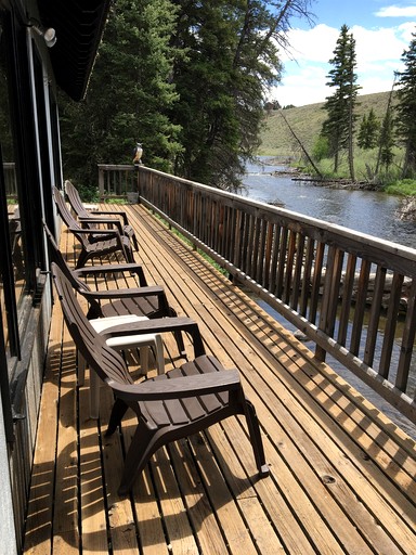Cabins (United States of America, Cameron, Montana)