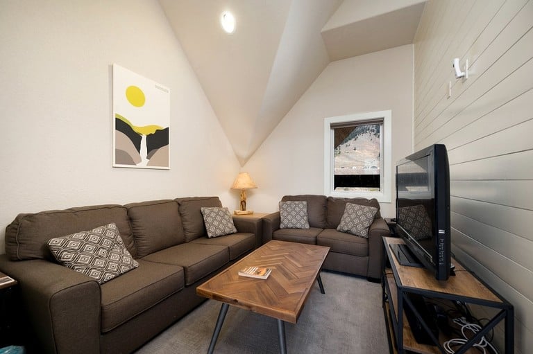 Vacation Rentals (United States of America, Cameron, Montana)