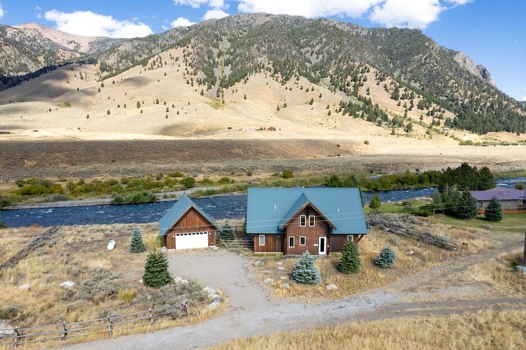 Vacation Rentals (United States of America, Cameron, Montana)