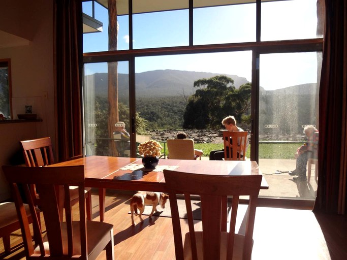 Vacation Rentals (Ararat, Victoria, Australia)