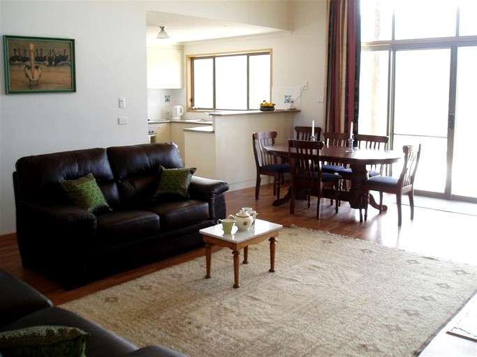 Vacation Rentals (Ararat, Victoria, Australia)