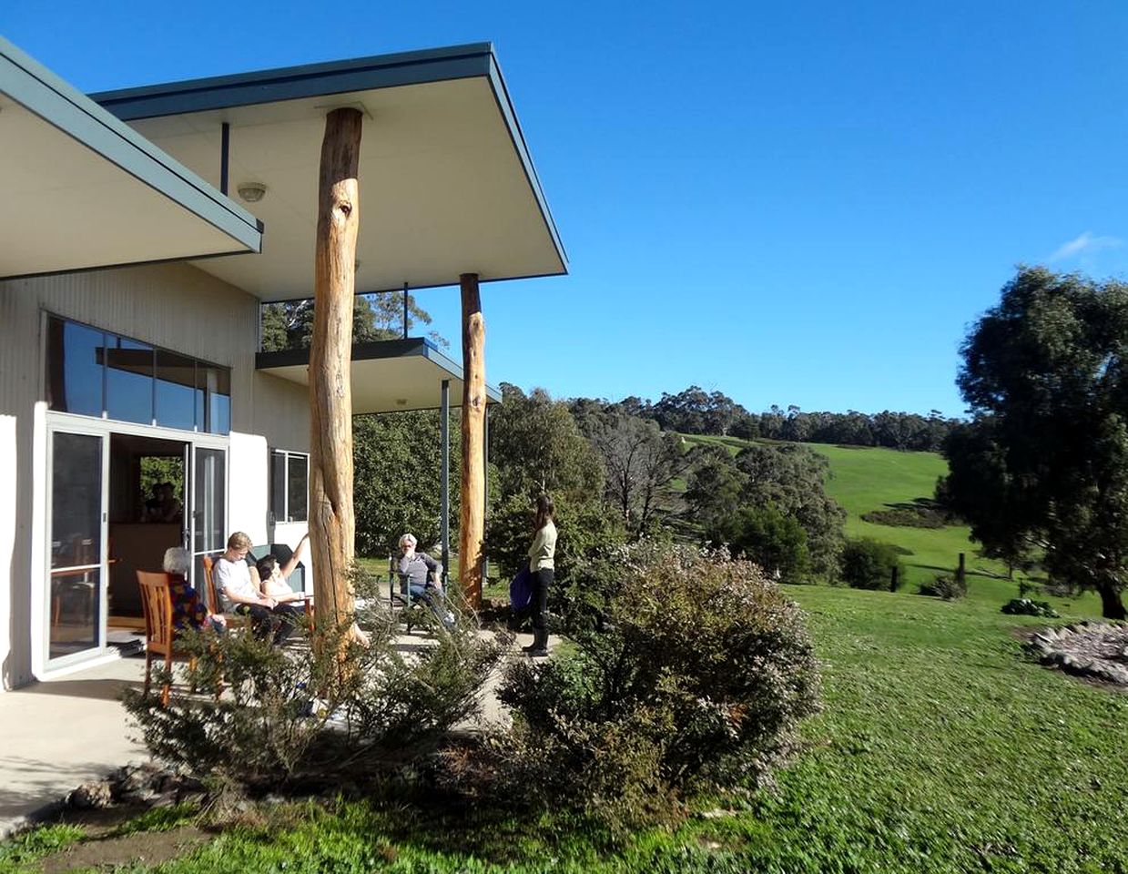 Rustic Cottage Rental near Grampians National Park, Halls Gap, Victoria