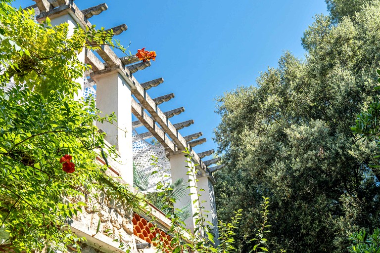 Vacation Rentals (France, --, Provence-Alpes-Côte d'Azur)