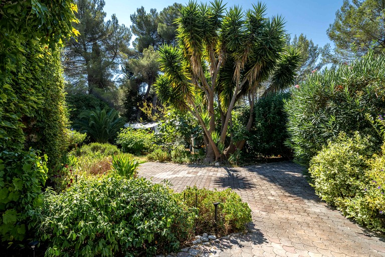 Vacation Rentals (France, --, Provence-Alpes-Côte d'Azur)