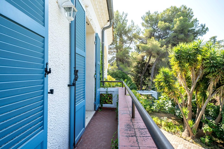 Vacation Rentals (France, --, Provence-Alpes-Côte d'Azur)