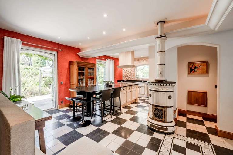 Vacation Rentals (France, --, Provence-Alpes-Côte d'Azur)