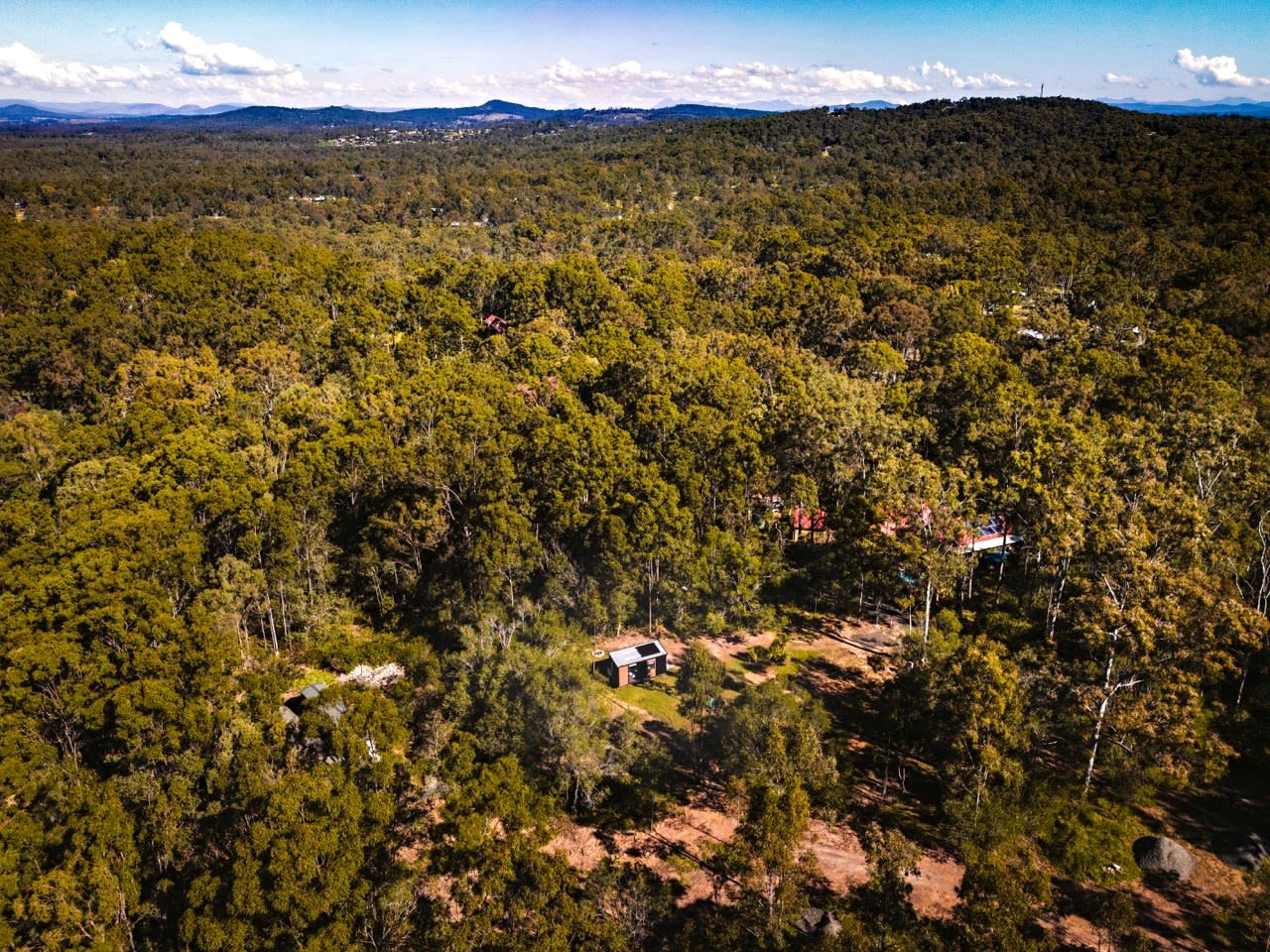 Magic Mirrored Tiny House with Sauna in Queensland, Australia
