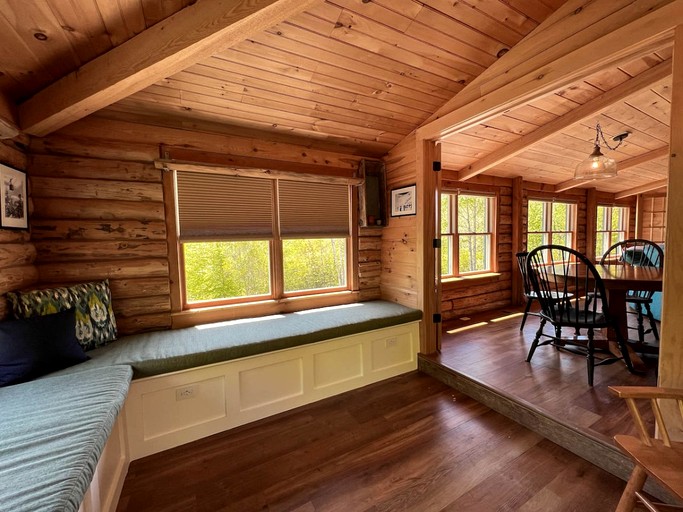 Cabins (United States of America, Bartlett, New Hampshire)