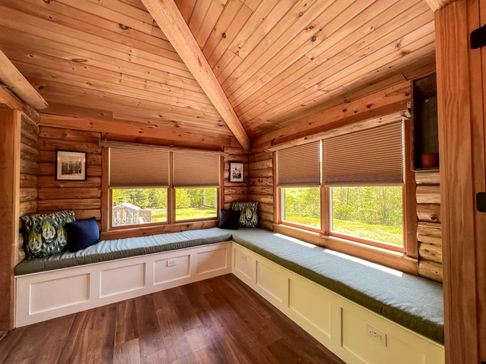Cabins (United States of America, Bartlett, New Hampshire)