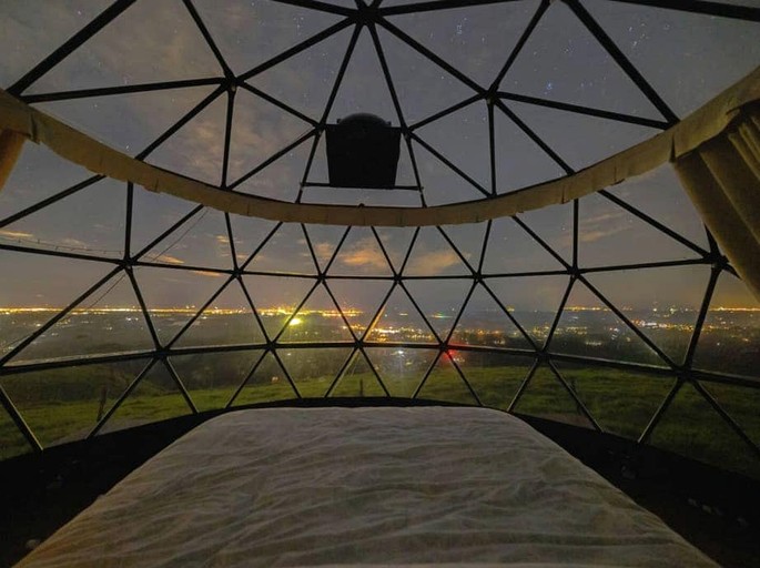Domes (Australia, Bald Knob, Queensland)