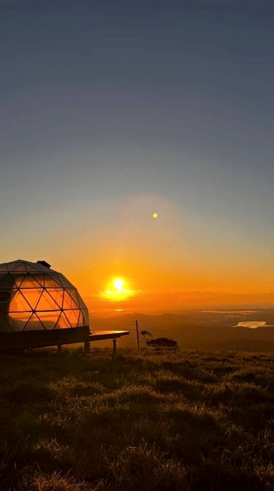 Magical Dome with Breathtaking Panoramic Views in Bald Knob, Queensland