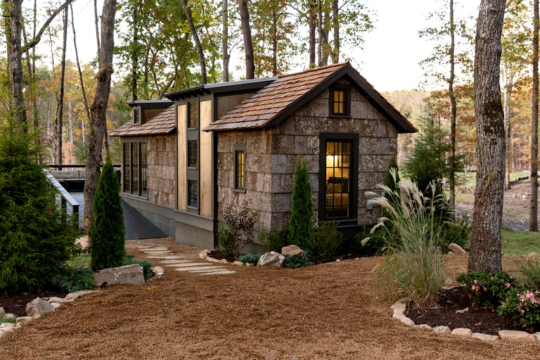 Magical Tiny Cottage with Lovely Outdoor Living in Tennessee