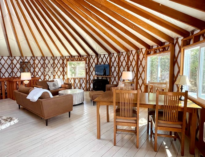 Yurts (United States of America, Sandpoint, Idaho)