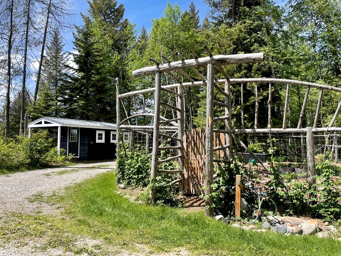 Yurts (United States of America, Sandpoint, Idaho)