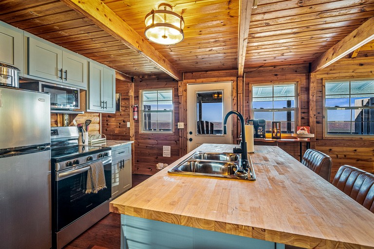 Cabins (United States of America, Mentone, Alabama)